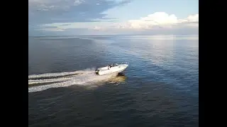 Bayliner Trophy 1902wa Startup and Drive