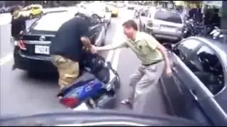 Помощник по чёрному. Забавно.