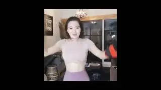 Artis seksi vika salim bikin tubuh hoT