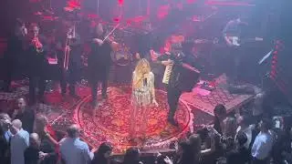 Anna Vissi • Sou Milo Kai Kokkinizeis• Hotel Ermou • Grand Opening 20.12.2019