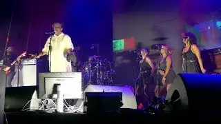 Superstar and Final Hour - Lauryn Hill, Berlin 2019, 4,5/13