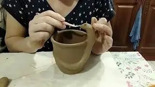 Стакан с драконами. Процесс работы.#ceramic #керамика #лепим #лепка #драконы #гончар #мастерская