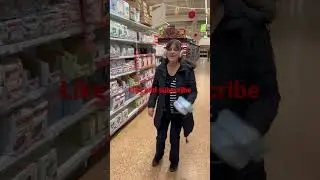 Nanny dancing #viral #subscribe #shorts #christmas #nanny #shopping
