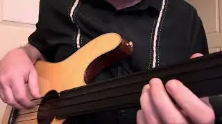 Carvin AC40F Sound Test (Fretless Bass)