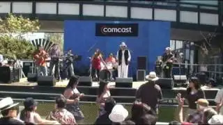 Rendezvous performing 
