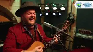 Sofa Sessions: Cas Haley