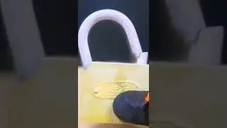 Liquid nitrogen VS lock 🔒 