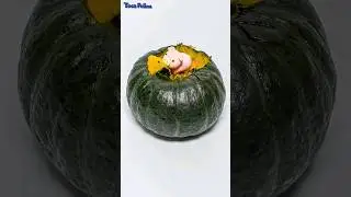 Peppa Pig greedily eats pumpkin #pig #piggy