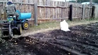Копалку для мотоблока сделал за три дня