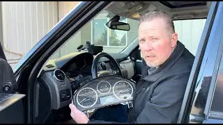Land Rover LR3 Instrument Cluster Removal Procedure for Repair Service