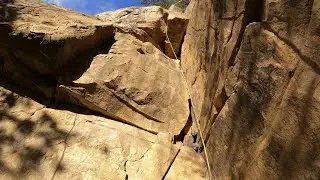 Trad Climbing "Alpha Omega" 5.10b | Sunset Park, TN