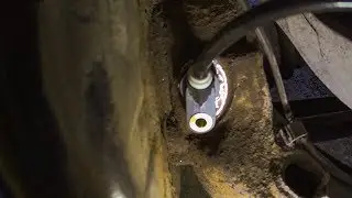 Replacing the ABS sensor on a BMW