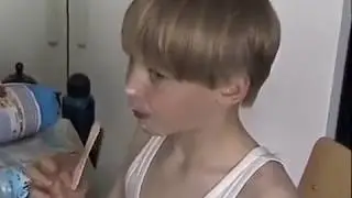 Коля 8 лет
