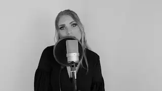 Kär var det sista jag ville bli - Sara Löfgren | Cover by Elin Hellström & Fredrik Engman