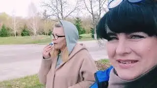 Идём с Кирой по делам😜