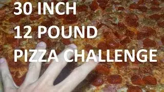 GIANT PIZZA. 12LB 30