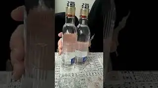 Пьем водку.