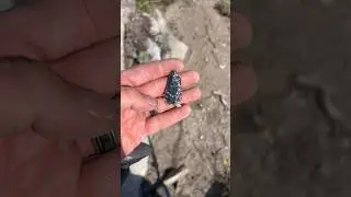 I FOUND A SWEET ARROWHEAD WHILE HUNTING