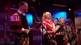 Igor in Zlati Zvoki / Igor und seine Oberkrainer- Čestitke in pozdravi / Wir wünschen zum Geburtstag