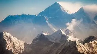EL EVEREST, LA MONTAÑA MAS ALTA DE LA TIERRA