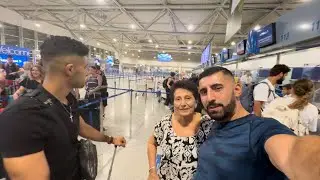 Мама готовит кушать до полёта на родину ￼
