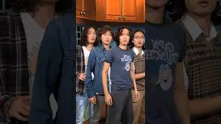 2000s teen movie trailers be like 