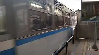 Поезд 81-740.1 Русич отправляется со станции Кунцевская
