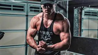 Training Like Batman.. | Staying Motivated w/Jon Skywalker, Gabe & Stef