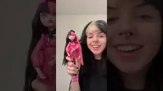 Your irl monster high Gen 3 students Draculaura doll !💕💀🎀🦇