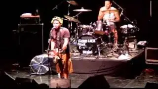 NOFX - Dinosaurs Will Die  (2006-10-08 Santiago, CL)