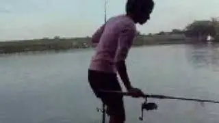 Fishing Bungsamran Lake Bangkok - Thai Lady Style