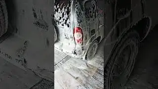 моем машину в грязь ))