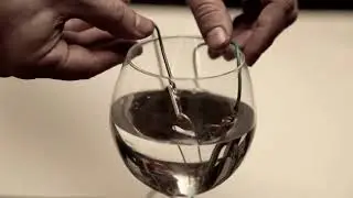 Zinc Copper cell reduction oxidation | Discoveries and projects | Physics | Khan Academy