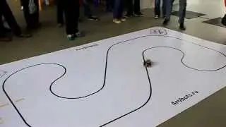 Робот 