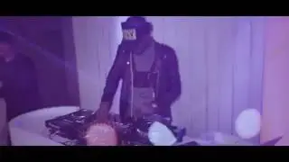 DJ T.L.Y. @ Q-music x Bloody Louis