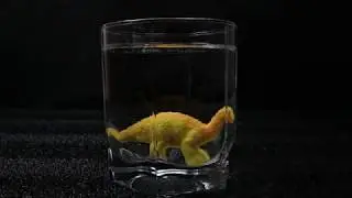 Dinosaur birth - timelaps 4k. Рождение динозавра, 4K, таймлапс