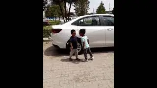 BOZORBOY VA JASUR URISHIB KETDI 