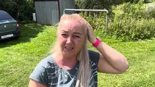 Это наша лужайка🙂что есть в деревне😄тут живут куры😳сосед дымит🫢