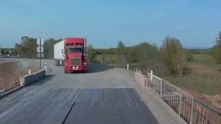 Long-distance trucking across Russia. Vladivostok - Tomsk, part -1, We are transporting cars.