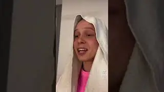 Мама прикалывается
