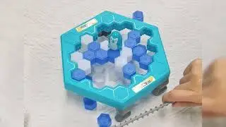 Little Penguin Ice-breaking Interactive Toy