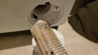 アクア　ドラム式洗濯機　洗濯物6kg程度　ゴミあり　自己流乾燥までのゴミの量 483-485目