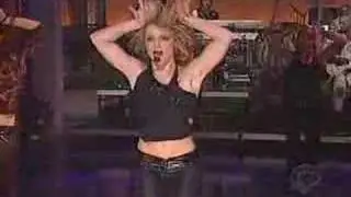 Britney Spears LIVE I´m a slave for you (on letterman show)