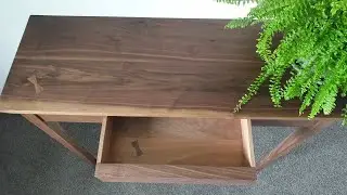 Playroom workshop Ep 6, finished hall table
