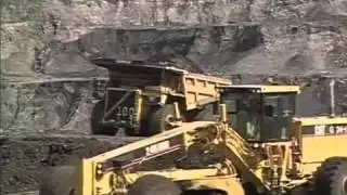 Машины монстры   Грейдер CAT 24H
