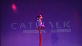 Catwalk Nsk 2022, Пашкова Софья, Томск, воздушные полотна