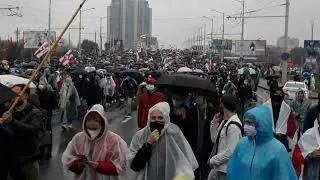 Марш Гордости, атмосфера праздника несмотря на дождь