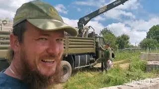 Строю эстакаду, навесы, заливаю площадки бетоном