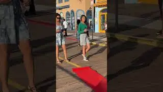 Rating Random Strangers' Model Walks In Public Part 4 😭👠