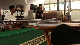 Jadilah kiyai dimalam hari, pengusaha disiangnya